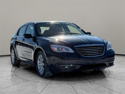 2013 Chrysler 200 Touring
