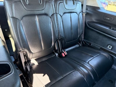 2022 Jeep Grand Cherokee L Laredo