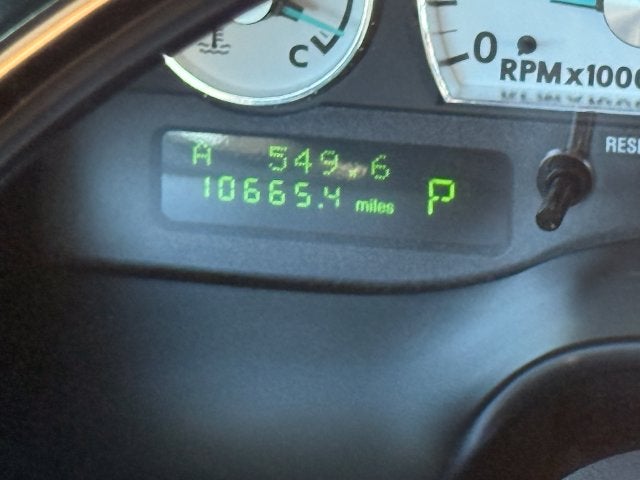 2004 Ford Thunderbird Base