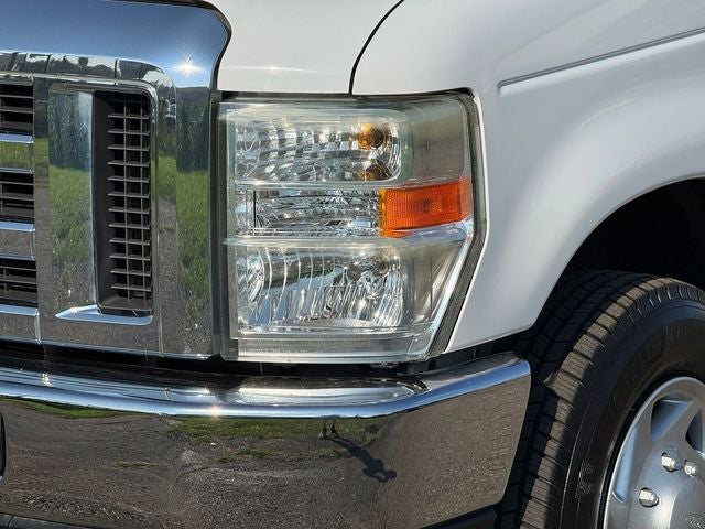 2009 Ford E-150 XLT
