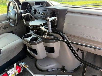 2009 Ford E-150 XLT