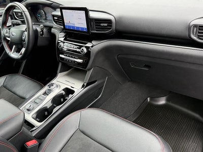 2023 Ford Explorer ST-Line
