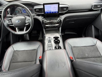2023 Ford Explorer ST-Line