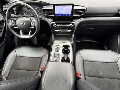 2023 Ford Explorer ST-Line