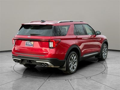 2025 Ford Explorer Platinum