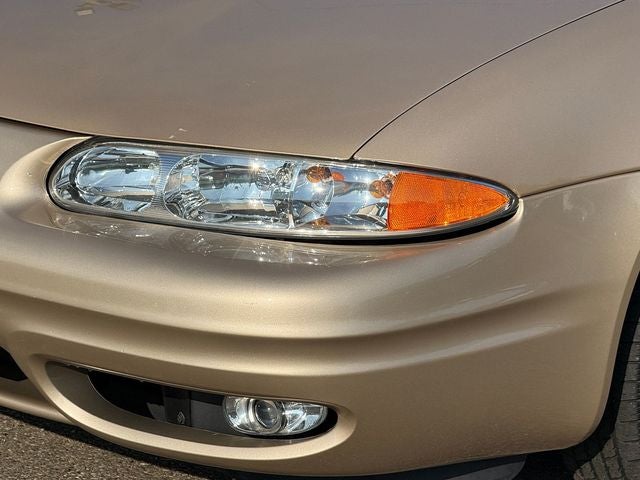 2004 Oldsmobile Alero GL1