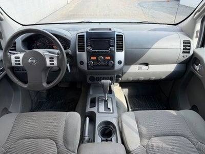 2016 Nissan Frontier SV