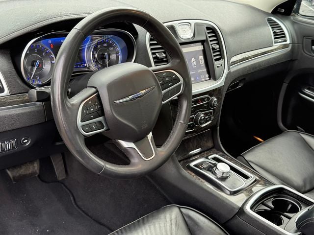2023 Chrysler 300 Touring
