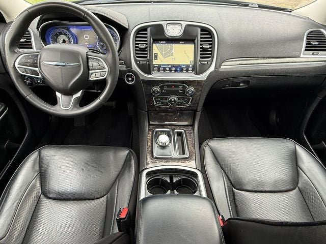 2023 Chrysler 300 Touring