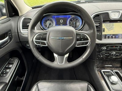 2023 Chrysler 300 Touring