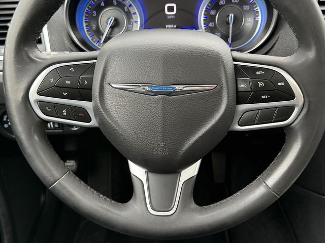 2023 Chrysler 300 Touring