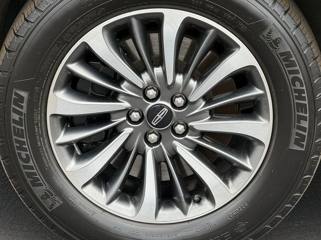 2023 Lincoln Nautilus Standard