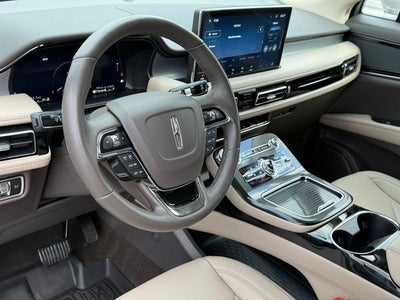 2023 Lincoln Nautilus Standard