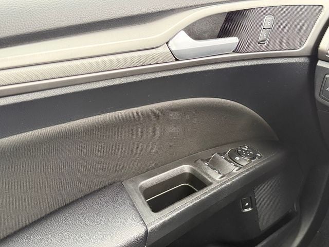 2020 Ford Fusion Hybrid SE