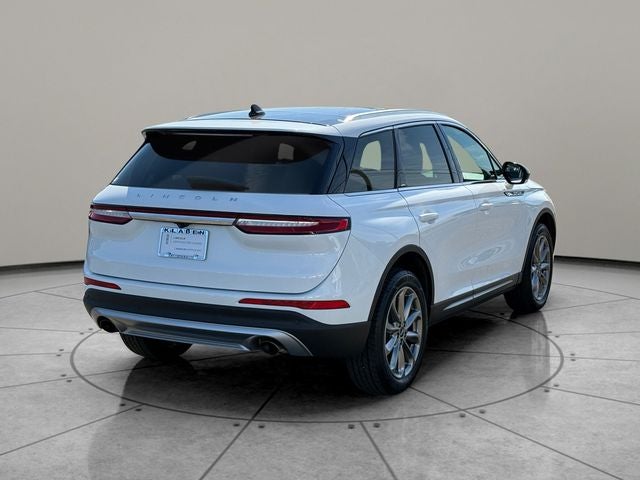 2022 Lincoln Corsair Standard