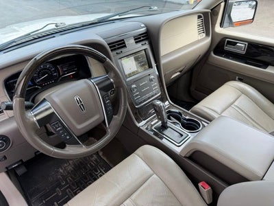 2016 Lincoln Navigator Select