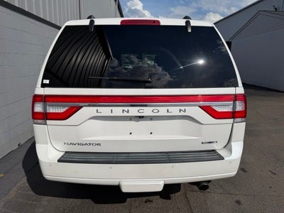 2016 Lincoln Navigator Select