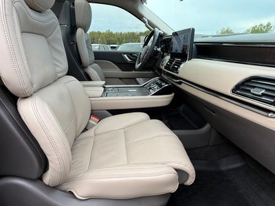 2024 Lincoln Navigator Reserve