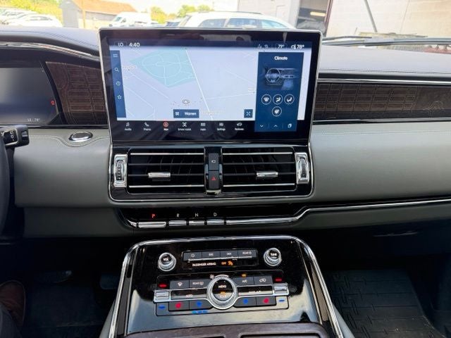 2023 Lincoln Navigator Black Label