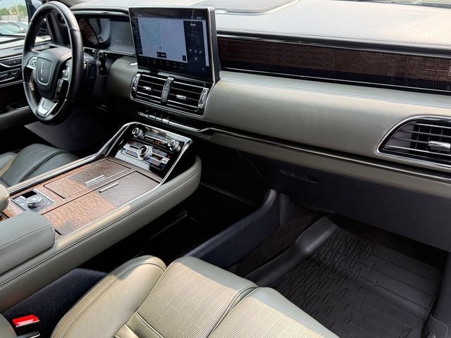2023 Lincoln Navigator Black Label