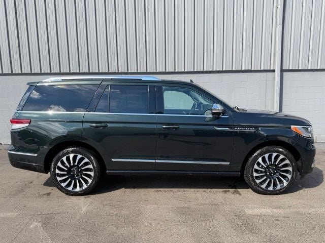 2023 Lincoln Navigator Black Label