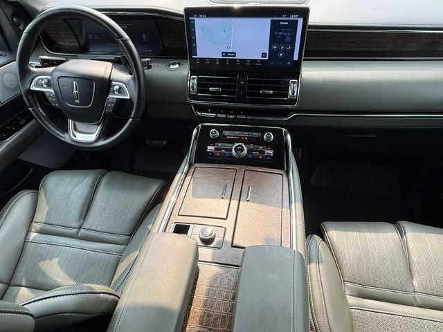 2023 Lincoln Navigator Black Label