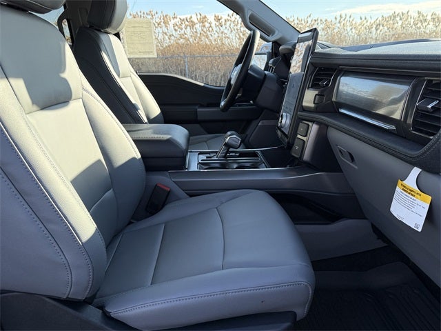 2025 Ford F-150 Lightning Flash™