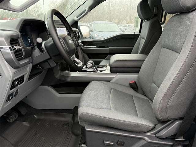 2025 Ford F-150 Lightning XLT