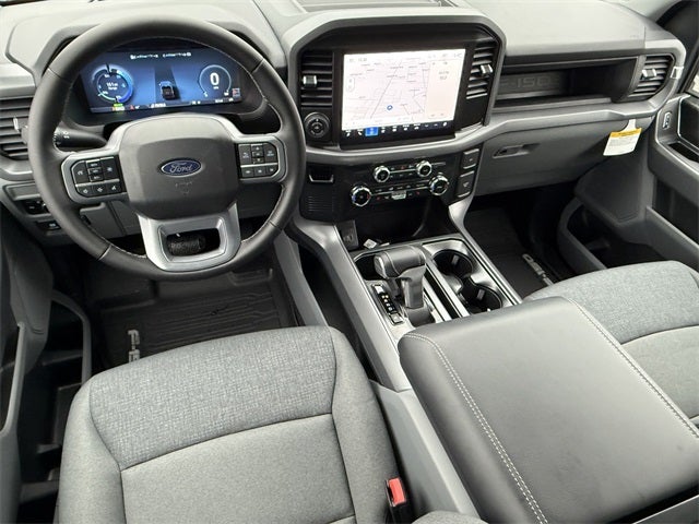 2025 Ford F-150 Lightning XLT