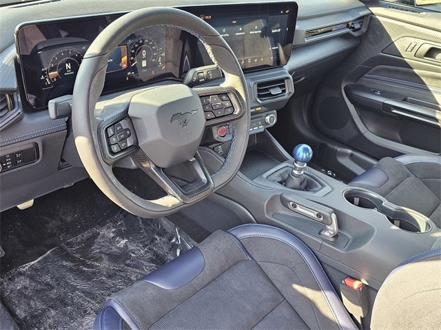 2025 Ford Mustang Dark Horse