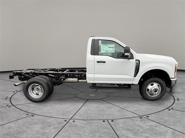 2026 Ford F-350SD DRW