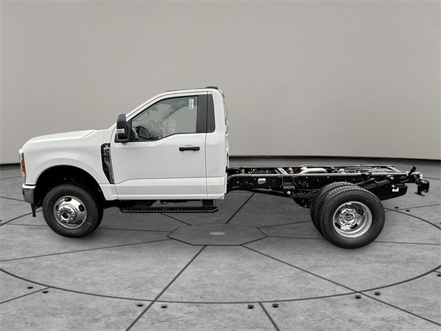 2026 Ford F-350SD DRW