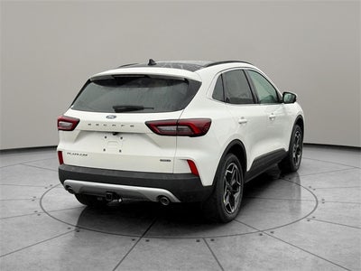 2026 Ford Escape Hybrid Platinum