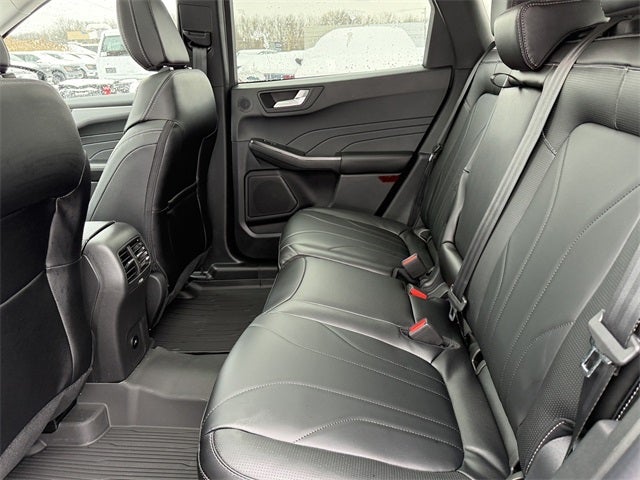 2026 Ford Escape Hybrid Platinum