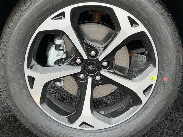 2026 Ford Escape Hybrid ST-Line Select