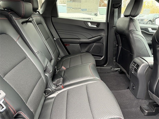 2026 Ford Escape Hybrid ST-Line Select