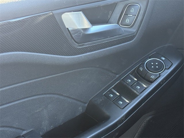 2026 Ford Escape Hybrid ST-Line Select