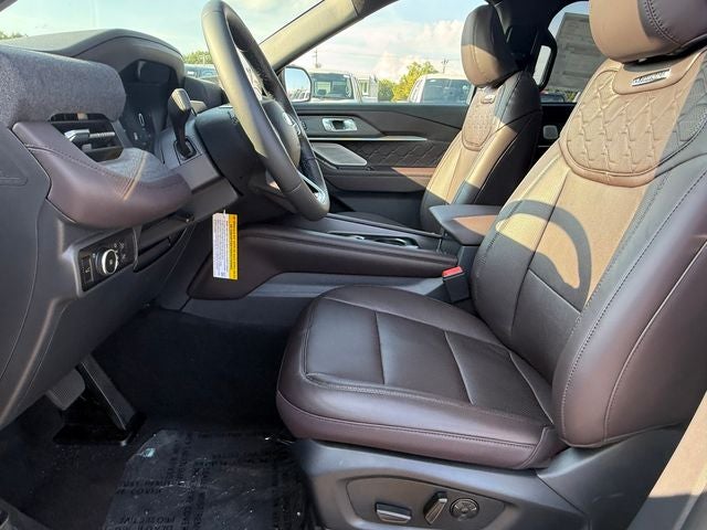 2027 Ford Explorer Platinum