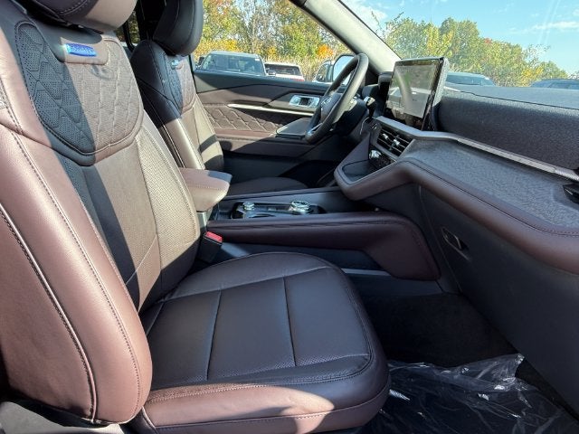 2027 Ford Explorer Platinum