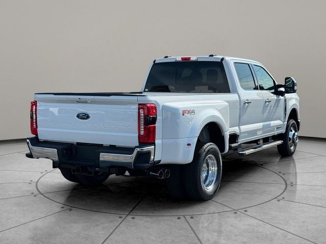 2026 Ford F-350SD Lariat DRW