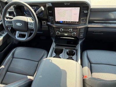 2026 Ford F-350SD Lariat DRW