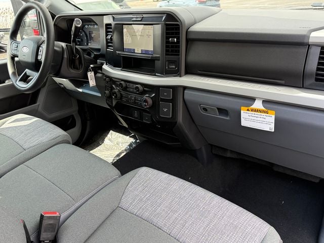 2026 Ford F-450SD DRW